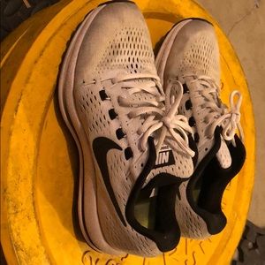 Nike Vomero size 7, good condition
